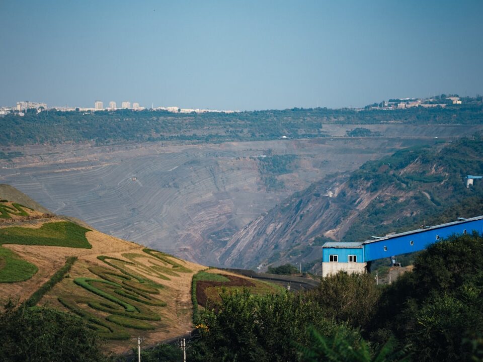 mining licences Kenya Mining Act mineral rights
