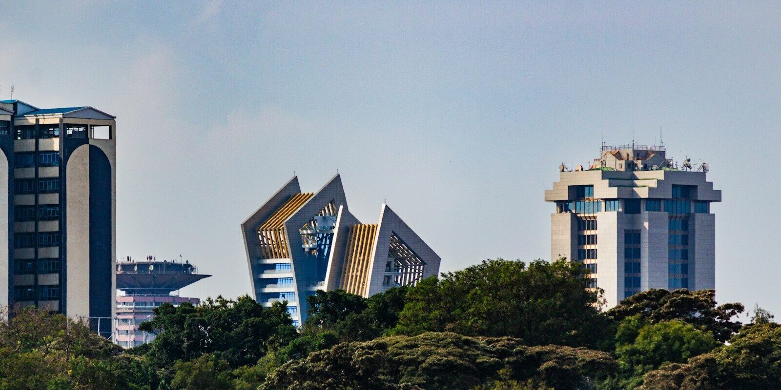 Nairobi central business district skyline with commercial towers, representing the banks and financial institutions regulated under Kenya’s Banking (Fees) Regulations, 2026.